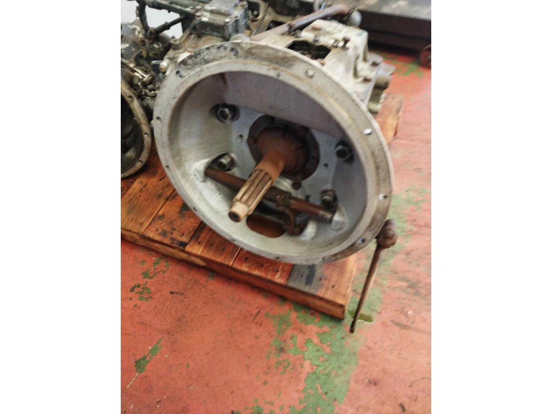 Recambio de caja cambios para barreiros trucks . c14 referencia OEM IAM   