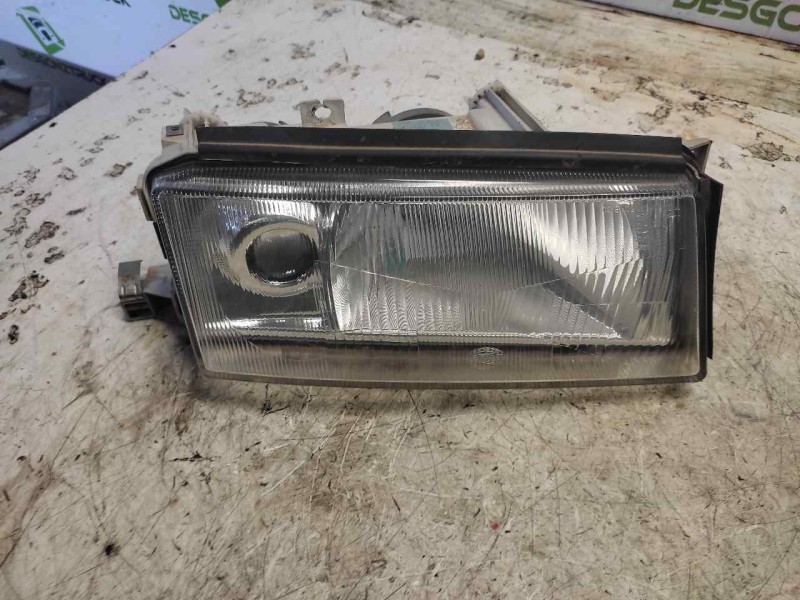 Recambio de faro derecho para skoda octavia berlina (1u2) 1.9 tdi pilot (81kw) referencia OEM IAM   