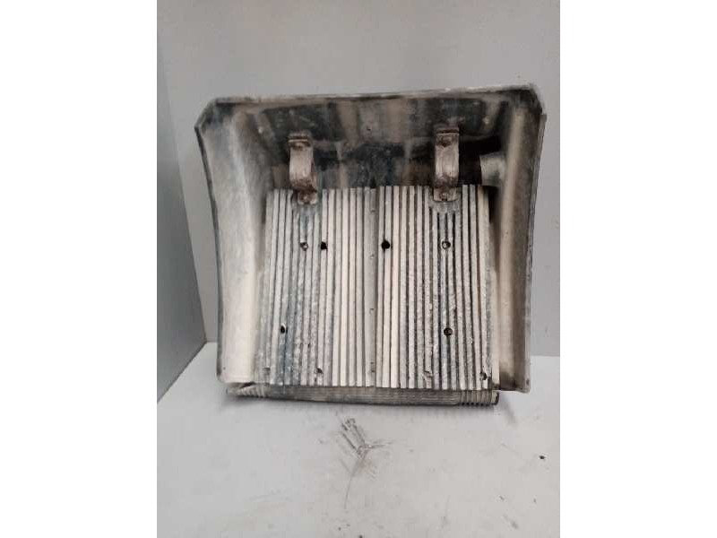 Recambio de guardabarros trasero derecho para man tg - a 18.xxx 12.0 diesel referencia OEM IAM   