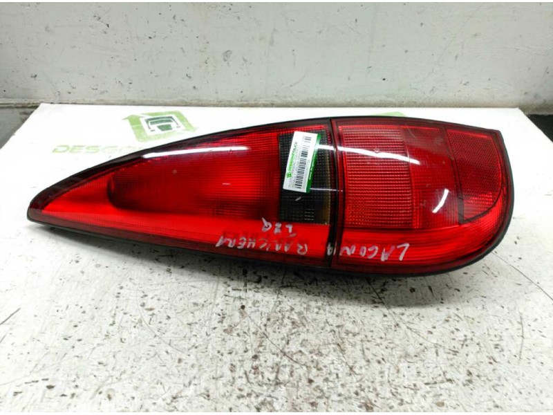 Recambio de piloto trasero izquierdo para renault laguna grandtour (k56) referencia OEM IAM   