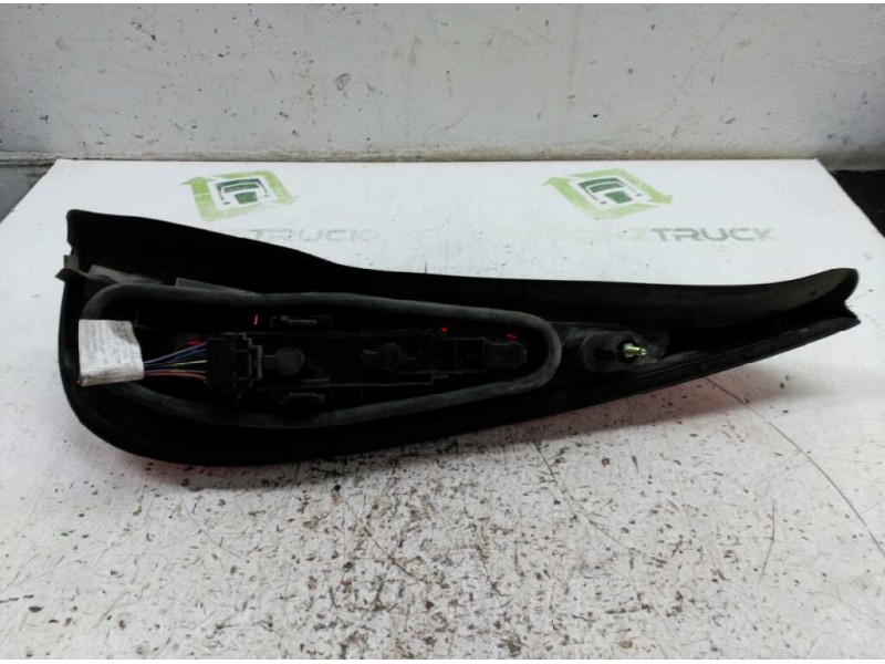 Recambio de piloto trasero izquierdo para renault laguna grandtour (k56) referencia OEM IAM   