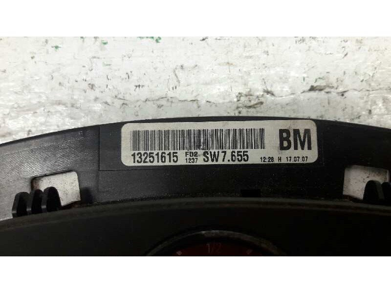 Recambio de cuadro instrumentos para opel zafira b 1.9 cdti referencia OEM IAM 13251615  