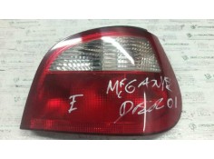 Recambio de piloto trasero derecho para renault megane i fase 2 berlina (ba0) 1.9 dci dynamique referencia OEM IAM 7700428321  