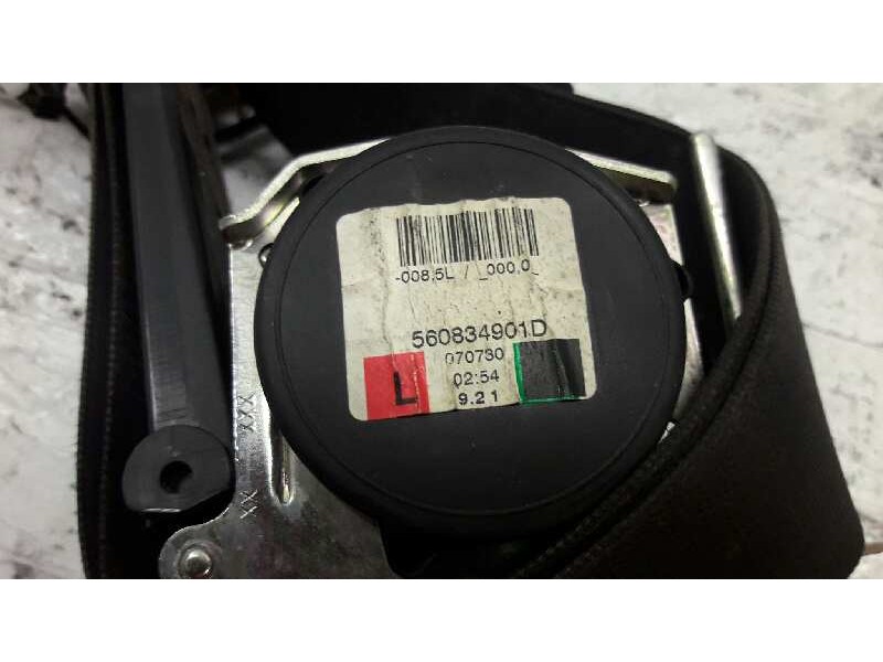 Recambio de cinturon seguridad delantero izquierdo para opel zafira b 1.9 cdti referencia OEM IAM 560834901D  