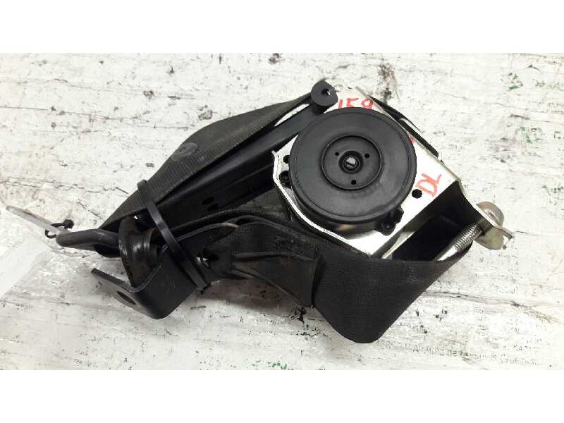 Recambio de cinturon seguridad delantero izquierdo para opel zafira b 1.9 cdti referencia OEM IAM 560834901D  