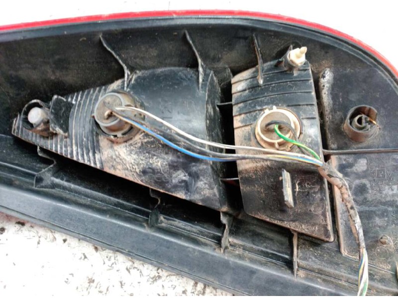 Recambio de piloto trasero izquierdo para suzuki liana rh (er) 1.6 16v cat referencia OEM IAM   