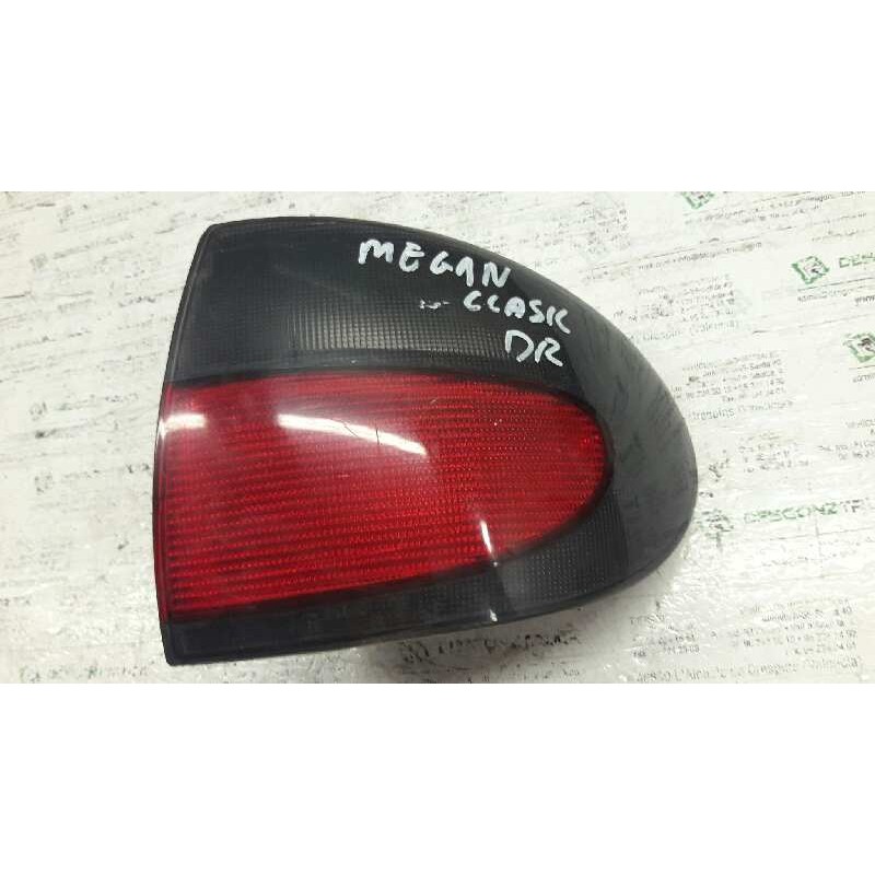 Recambio de piloto trasero derecho para renault megane i classic (la0) 1.9 d europa referencia OEM IAM 7700838531  
