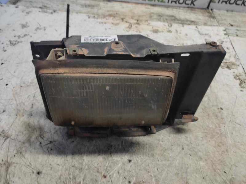 Recambio de faro derecho para ford explorer 4.0 limited referencia OEM IAM   