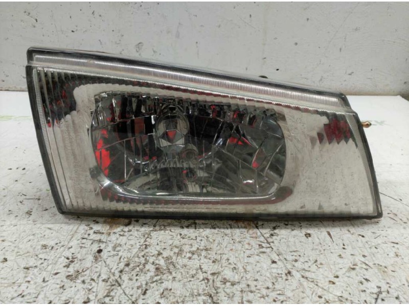 Recambio de faro derecho para kia pregio 2.7 diesel referencia OEM IAM   