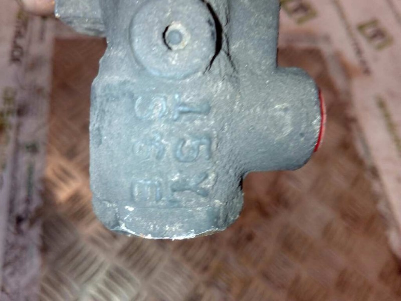 Recambio de repartidor de freno para nissan trucks atleon 120 referencia OEM IAM   