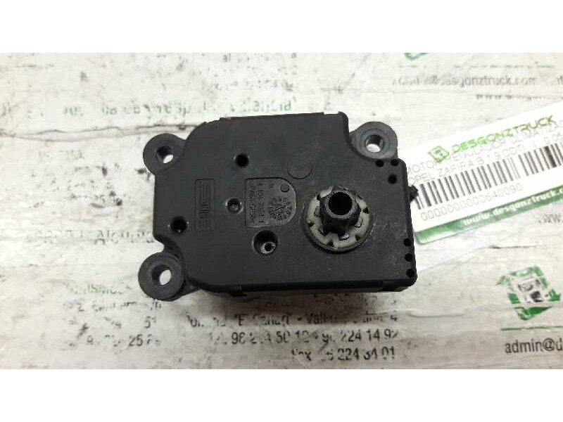 Recambio de motor regulador climatizacion para opel zafira b 1.9 cdti referencia OEM IAM H7102UA43 BEHR 