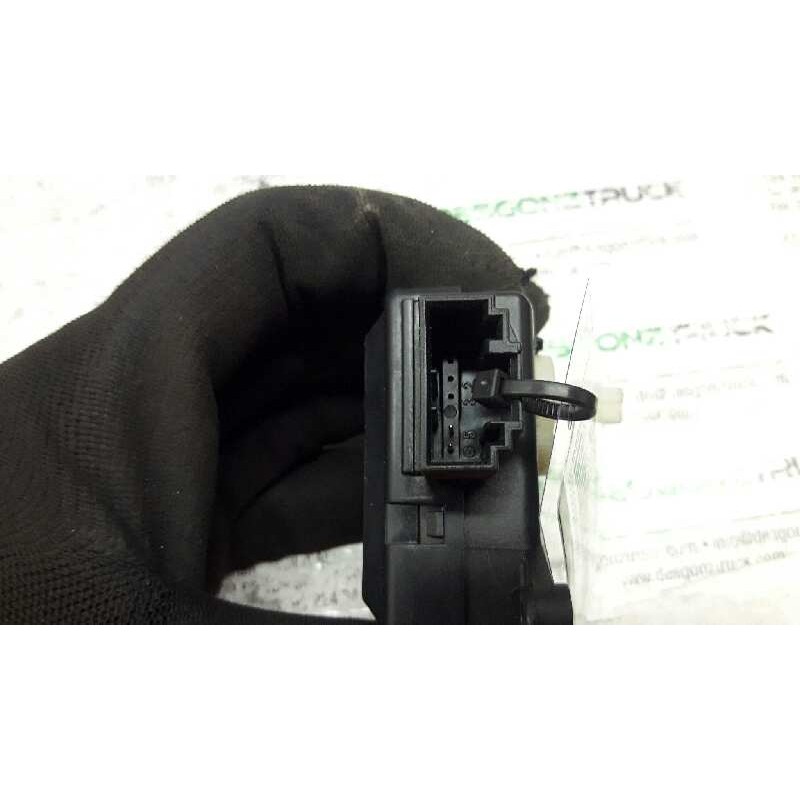 Recambio de motor regulador climatizacion para opel zafira b 1.9 cdti referencia OEM IAM 309370600 BEHR 