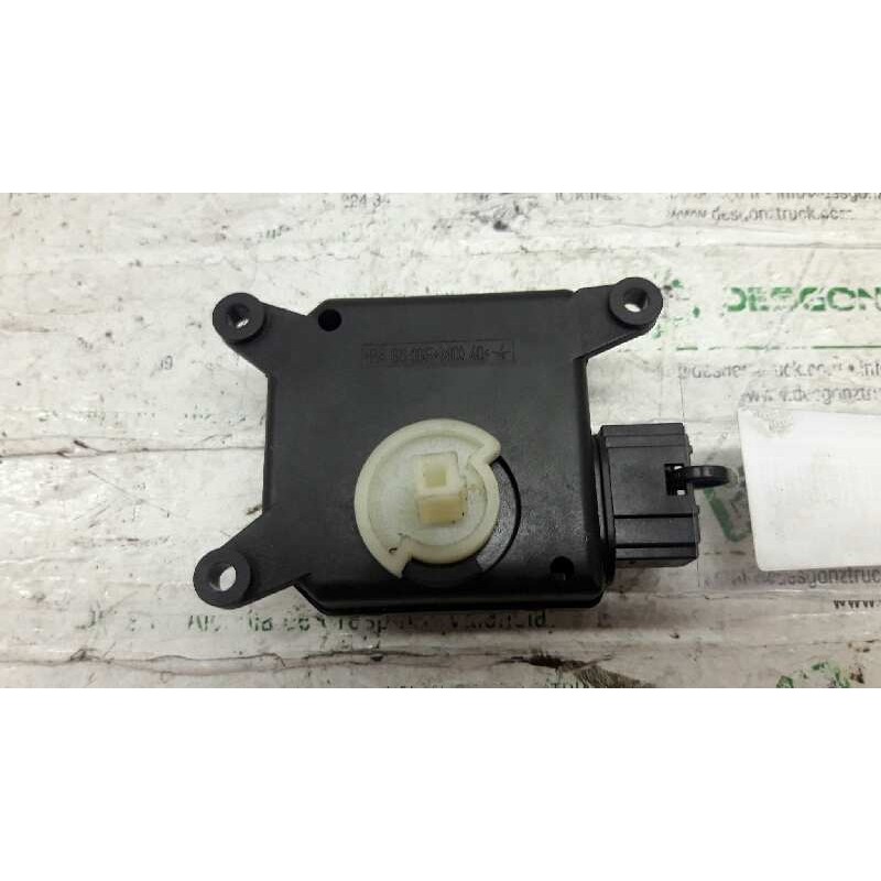 Recambio de motor regulador climatizacion para opel zafira b 1.9 cdti referencia OEM IAM 309370600 BEHR 