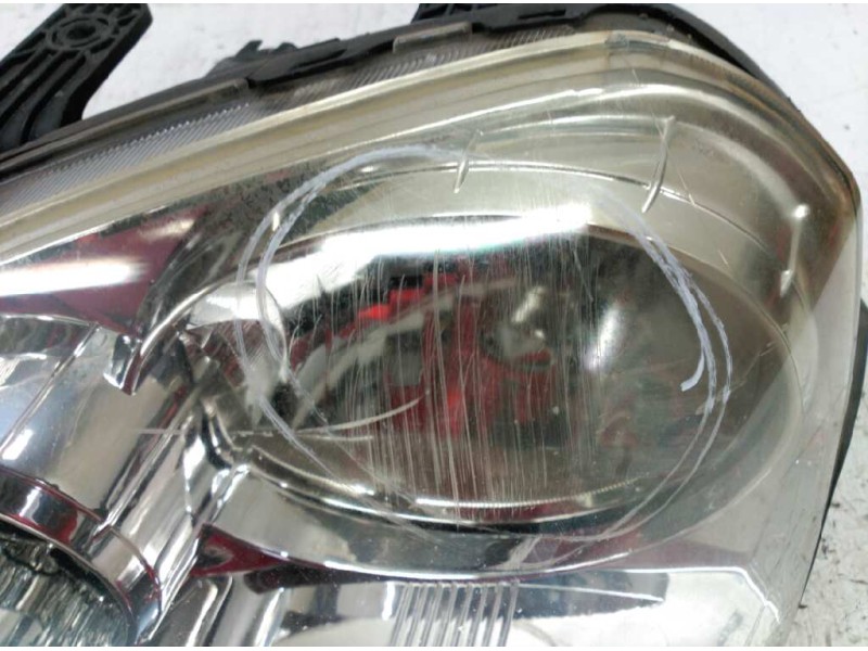 Recambio de faro izquierdo para chevrolet nubira berlina 2.0 diesel cat referencia OEM IAM   