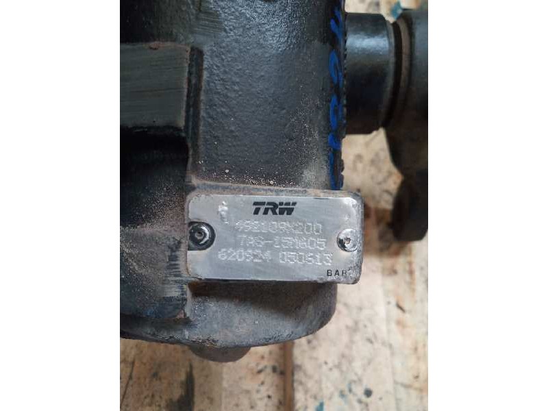 Recambio de caja direccion para nissan cabstar 01.04  cabina simple cabina individual referencia OEM IAM 492109X200 TAS15M605 