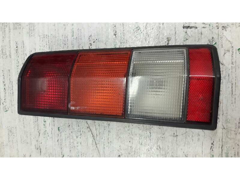 Recambio de piloto trasero derecho para renault rapid/express (f40) 1.6 d familiar (f404) referencia OEM IAM   