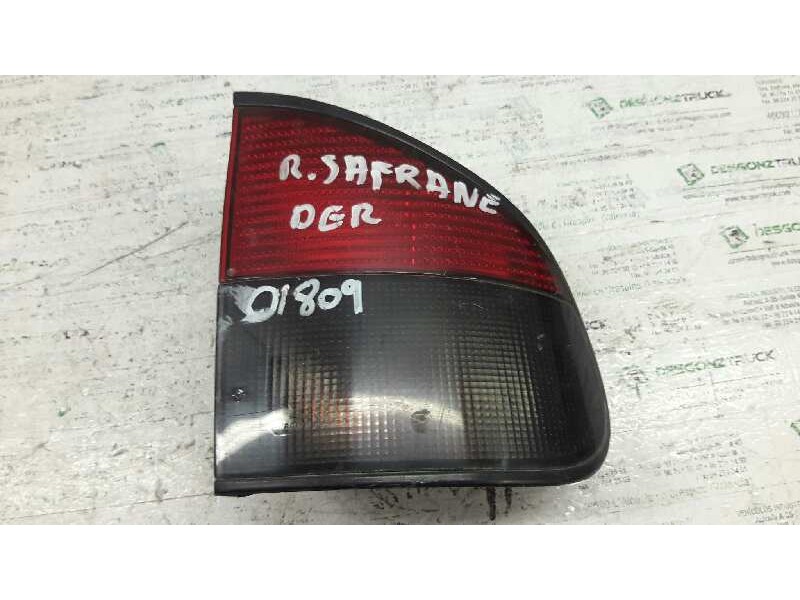 Recambio de piloto trasero derecho para renault safrane (b54) 2.1 turbodiesel referencia OEM IAM 7700808304  