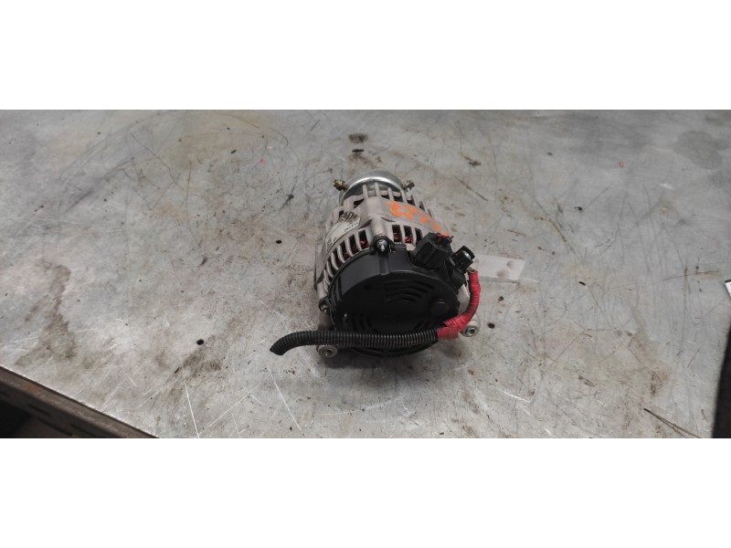 Recambio de alternador para ford fusion (cbk) ambiente referencia OEM IAM 112142  