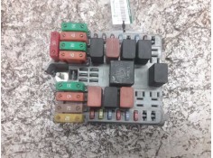 Recambio de caja reles / fusibles para fiat linea (110) activa (110.0/111.0) referencia OEM IAM 517998449 DELPHI 