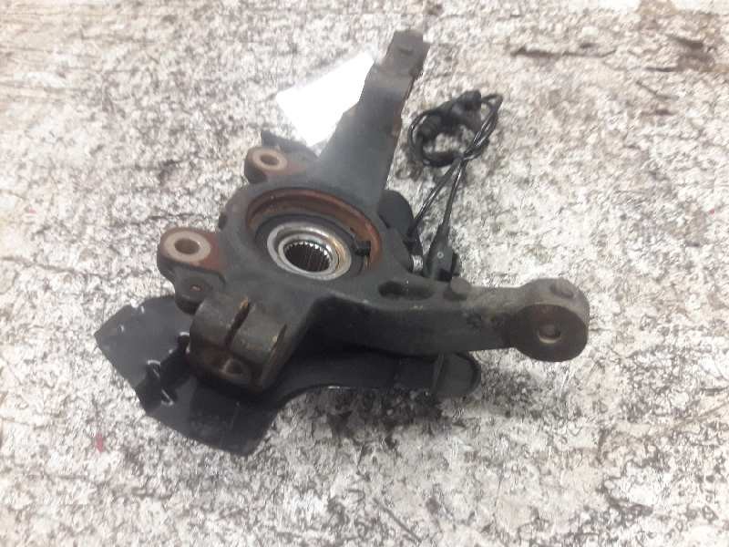 Recambio de mangueta delantera derecha para fiat linea (110) activa (110.0/111.0) referencia OEM IAM   
