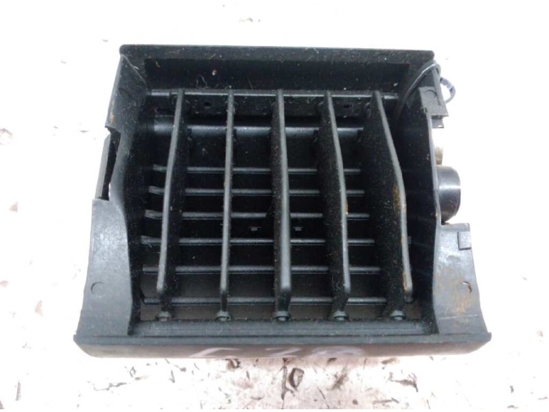 Recambio de difusor calefaccion para audi a4 berlina (b5) 1.9 tdi referencia OEM IAM  CENTRAL CENTRAL 