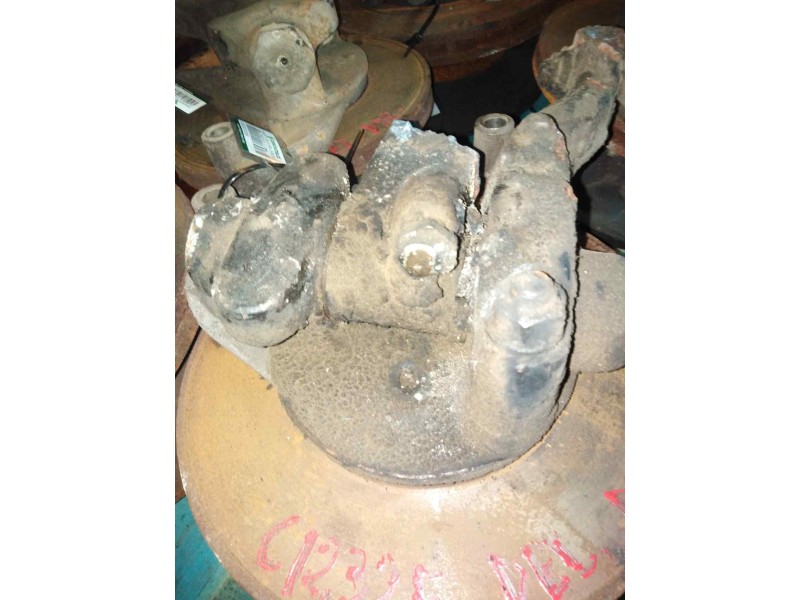 Recambio de mangueta delantera derecha para nissan cabstar e 3.0 diesel referencia OEM IAM   