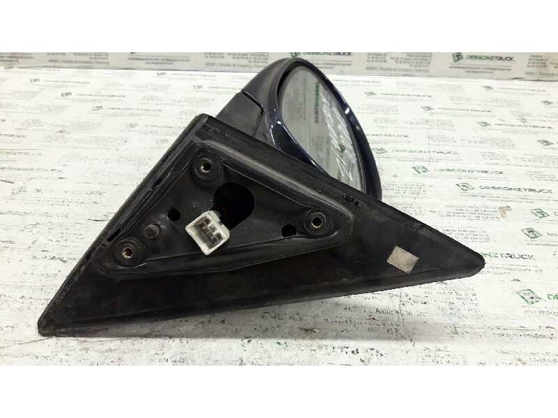Recambio de retrovisor izquierdo para daewoo nubira berlina classic se referencia OEM IAM 015447  