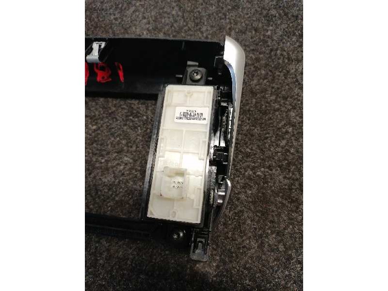 Recambio de mando multifuncion para peugeot 208 style referencia OEM IAM 98097243XU 6 PINS 