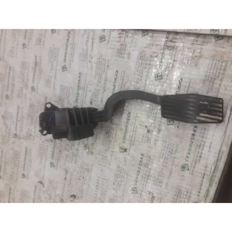 Recambio de potenciometro pedal para opel corsa d catch me referencia OEM IAM 55702020 6 PINS 