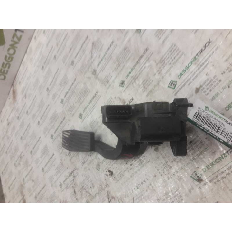 Recambio de potenciometro pedal para opel corsa d catch me referencia OEM IAM 55702020 6 PINS 