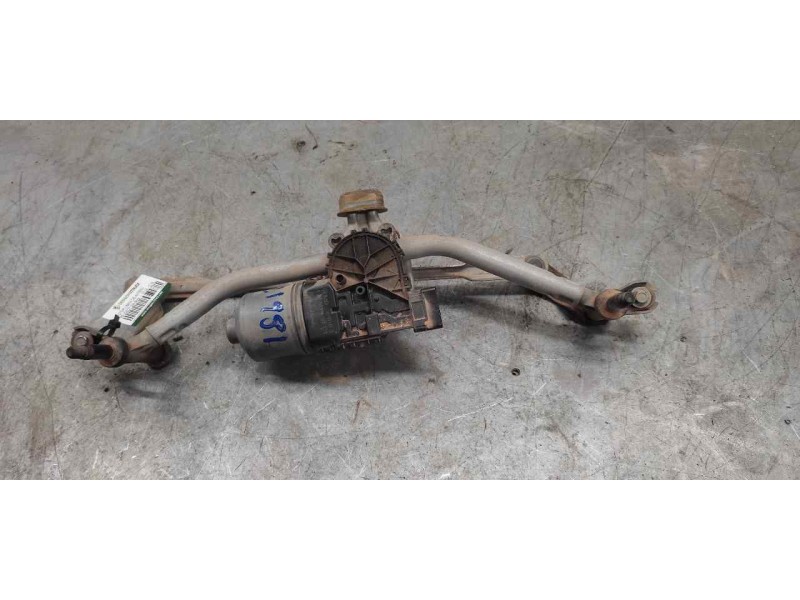 Recambio de motor limpia delantero para peugeot 208 style referencia OEM IAM 0390241540 4 PINS 