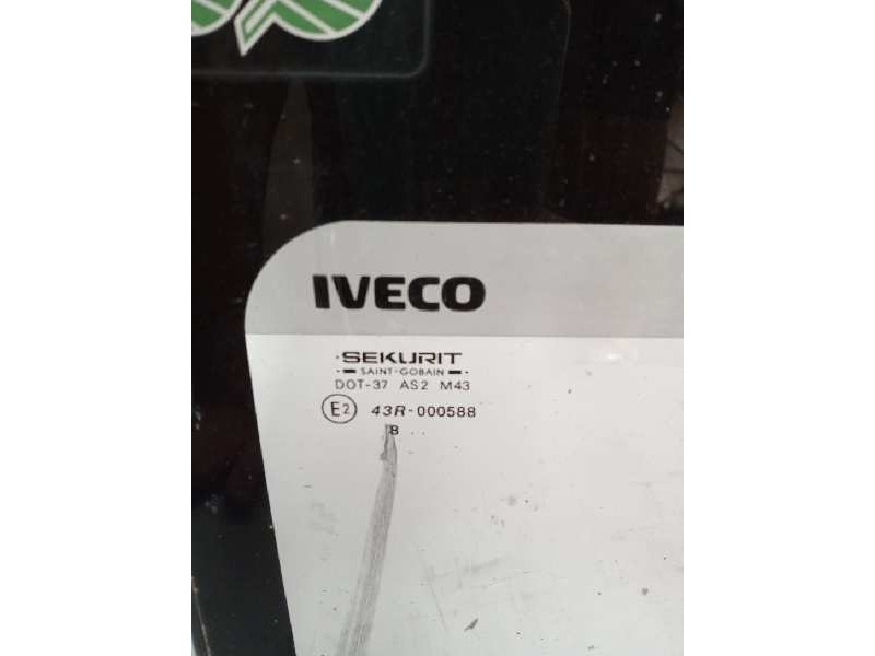 Recambio de luna custodia delantera izquierda para iveco eurocargo 5.9 diesel referencia OEM IAM 8143771  