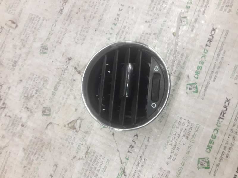 Recambio de difusor calefaccion para peugeot 308 confort referencia OEM IAM 9658515377 CENTRAL 