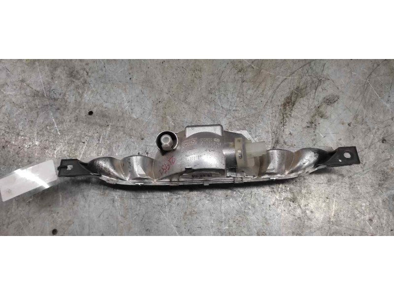 Recambio de piloto trasero central para peugeot 208 style referencia OEM IAM 9674308980 2 PINS 