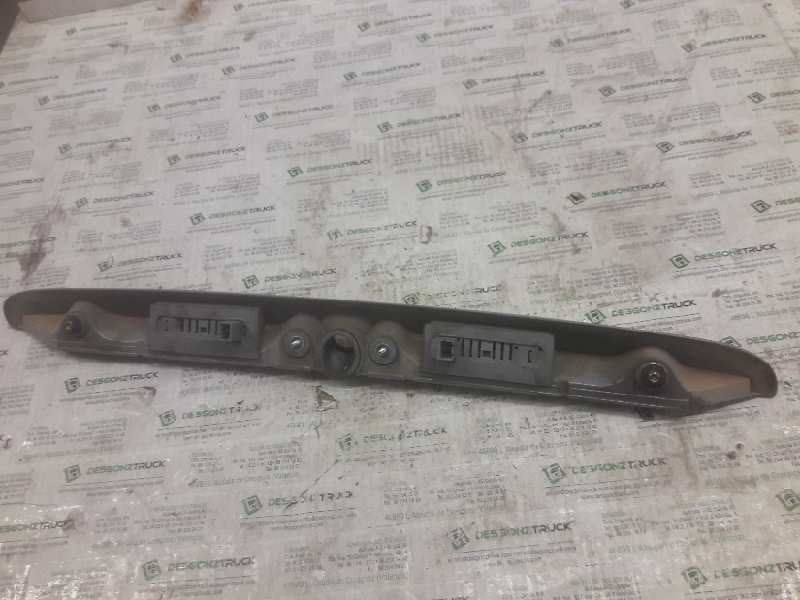 Recambio de asidero porton maletero para opel zafira a blue line referencia OEM IAM 90579631  