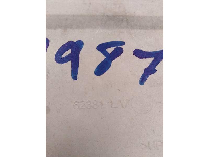 Recambio de deflector izquierdo para nissan trucks atleon 56.15 referencia OEM IAM 62381LA7  