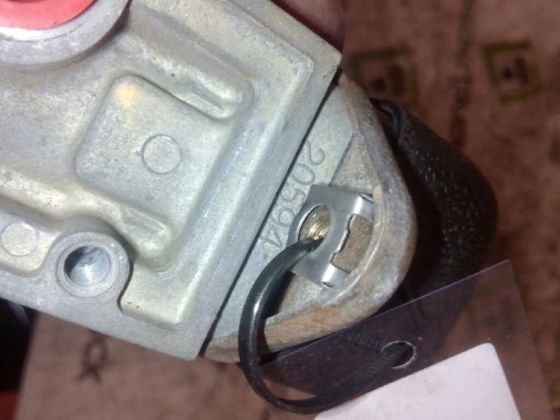 Recambio de palanca freno de mano para nissan trucks l80.09 l80.14 referencia OEM IAM 20594  