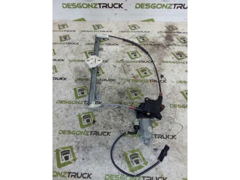 Recambio de elevalunas delantero derecho para nissan trucks l80.09 l80.14 referencia OEM IAM 0130821782 24V/BOSCH 
