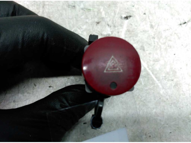 Recambio de warning para peugeot partner (s2) totem referencia OEM IAM   