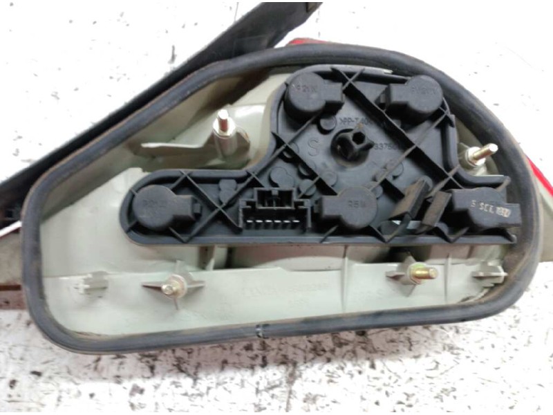Recambio de piloto trasero izquierdo para lancia lancia y 1.2 16v lx referencia OEM IAM   