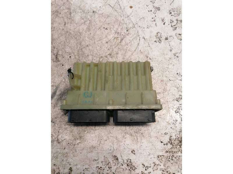 Recambio de centralita motor uce para opel zafira a elegance referencia OEM IAM 24410130 15396912 