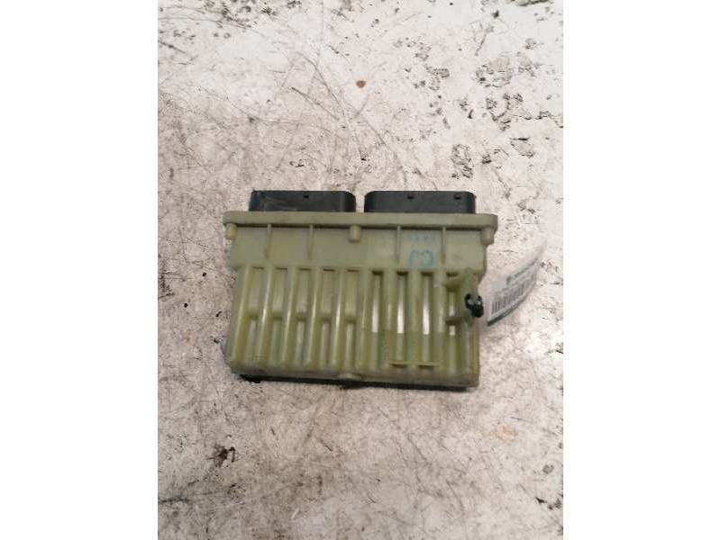 Recambio de centralita motor uce para opel zafira a elegance referencia OEM IAM 24410130 15396912 