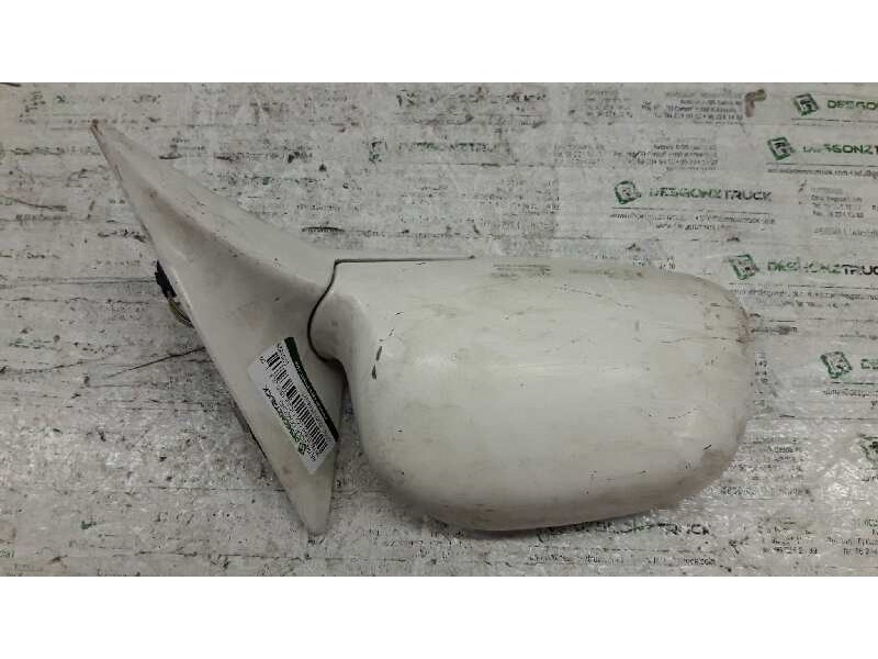 Recambio de retrovisor derecho para mitsubishi colt (cj0) 1600 glx referencia OEM IAM E201826 ELECTRICO BLANCO