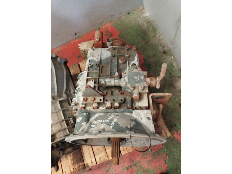 Recambio de caja cambios para nissan trucks m 130.17 referencia OEM IAM S636  