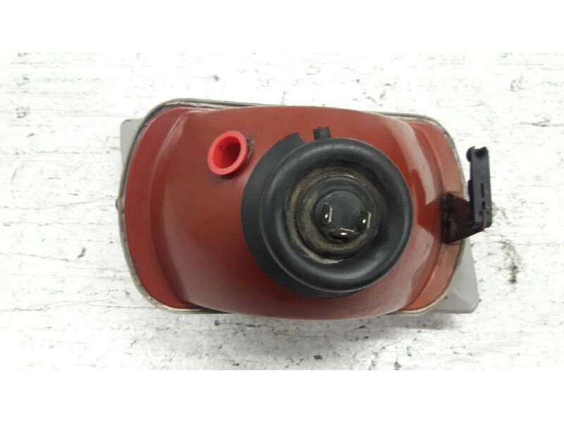 Recambio de faro izquierdo para peugeot 205 berlina referencia OEM IAM   