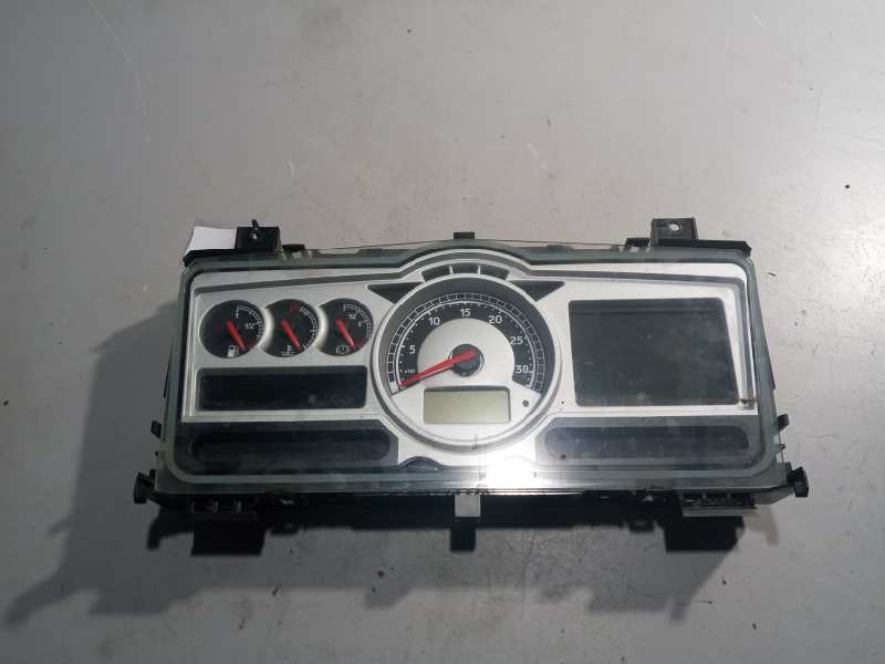 Recambio de cuadro instrumentos para renault magnum ab 2005 12.8 diesel referencia OEM IAM 7421573671 7422185292 