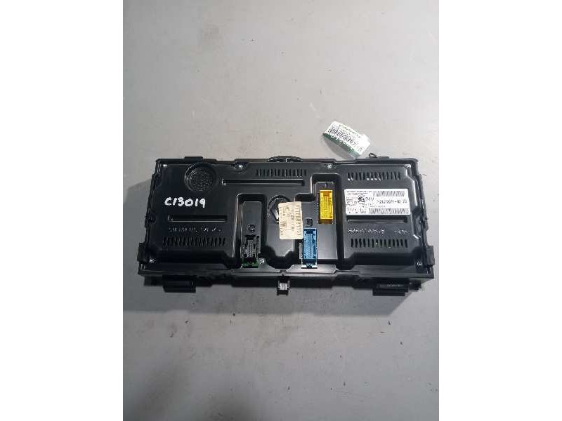 Recambio de cuadro instrumentos para renault magnum ab 2005 12.8 diesel referencia OEM IAM 7421573671 7422185292 