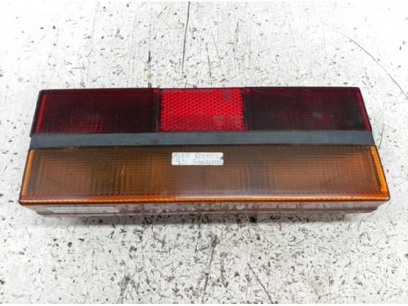 Recambio de piloto trasero izquierdo para alfa romeo 90 2.0 referencia OEM IAM   