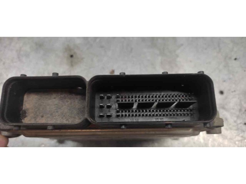 Recambio de centralita motor uce para hyundai i30 classic referencia OEM IAM 391122B140 9030933404A0 