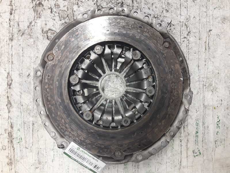 Recambio de kit embrague para opel astra gtc cosmo referencia OEM IAM 324039410  